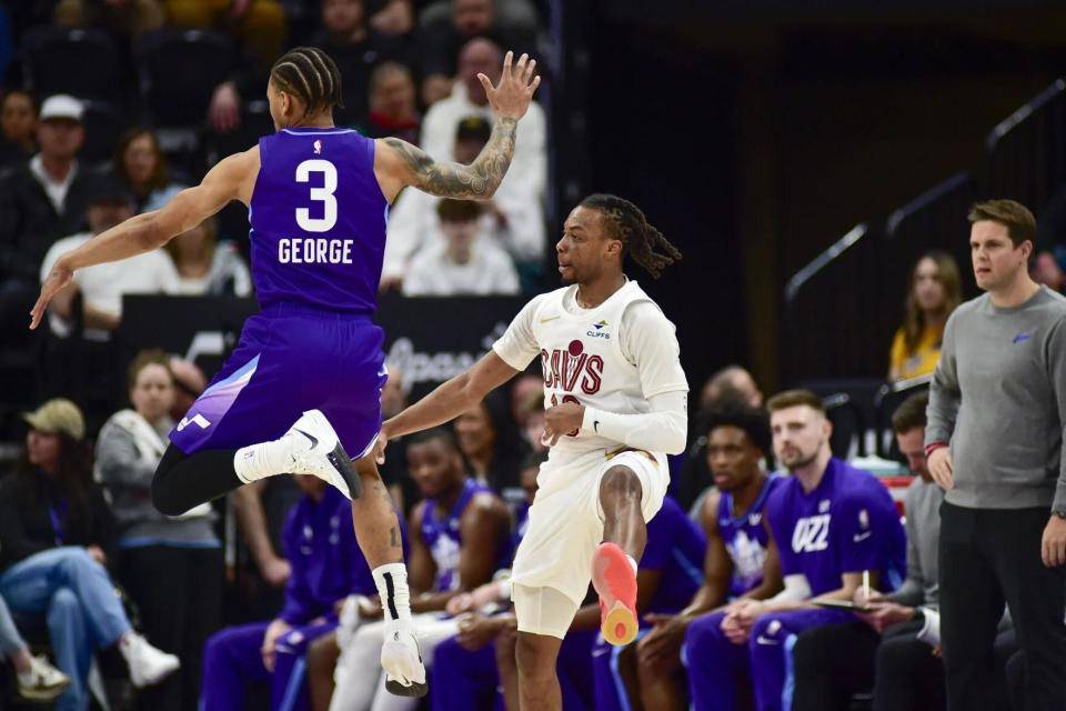 爵士力克活塞,米切尔迎来破门之夜 爵士力克活塞,米切尔迎来破门之夜