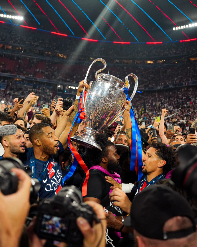 巴黎主场击败波尔图,蝉联欧冠冠军 巴黎主场击败波尔图,蝉联欧冠冠军