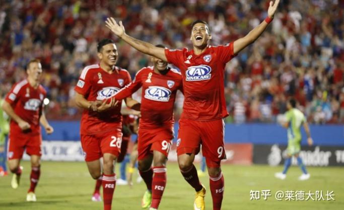 夏洛特勇夺客场胜利,继续向联赛前进 夏洛特勇夺客场胜利,继续向联赛前进