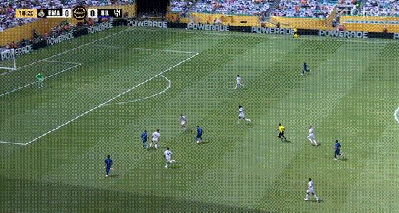 多特蒙德门将扑出关键球,助球队获胜 多特蒙德门将扑出关键球,助球队获胜