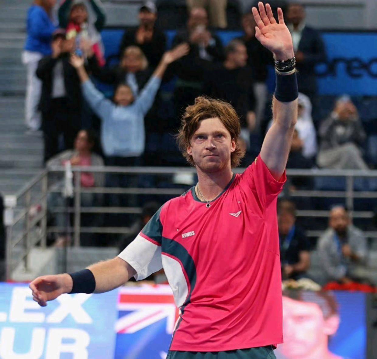 里约热内卢球员在南美杯赛中蓄势待发 里约热内卢球员在南美杯赛中蓄势待发