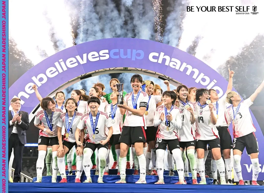 女足友谊赛即将开始,各队球员互相熟悉对手 女足友谊赛即将开始,各队球员互相熟悉对手